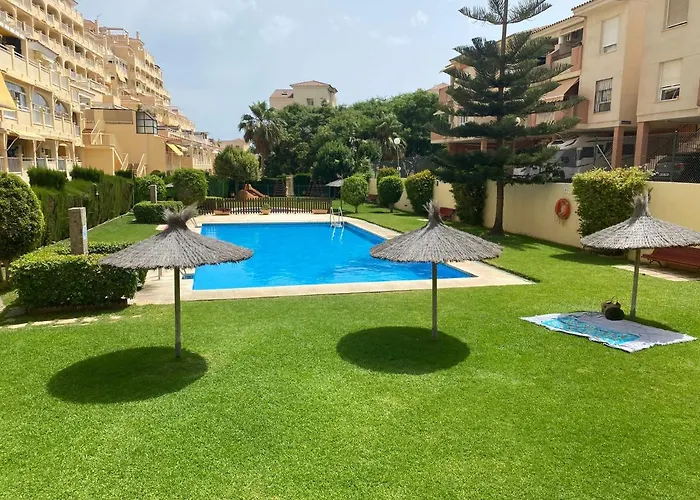 Sea And Mountain View Room With Pool- Habitacion Piso Compartido Para 1 Persona