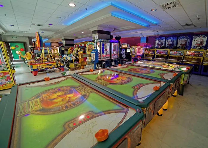 Holiday World Resort, Affiliated By Melia